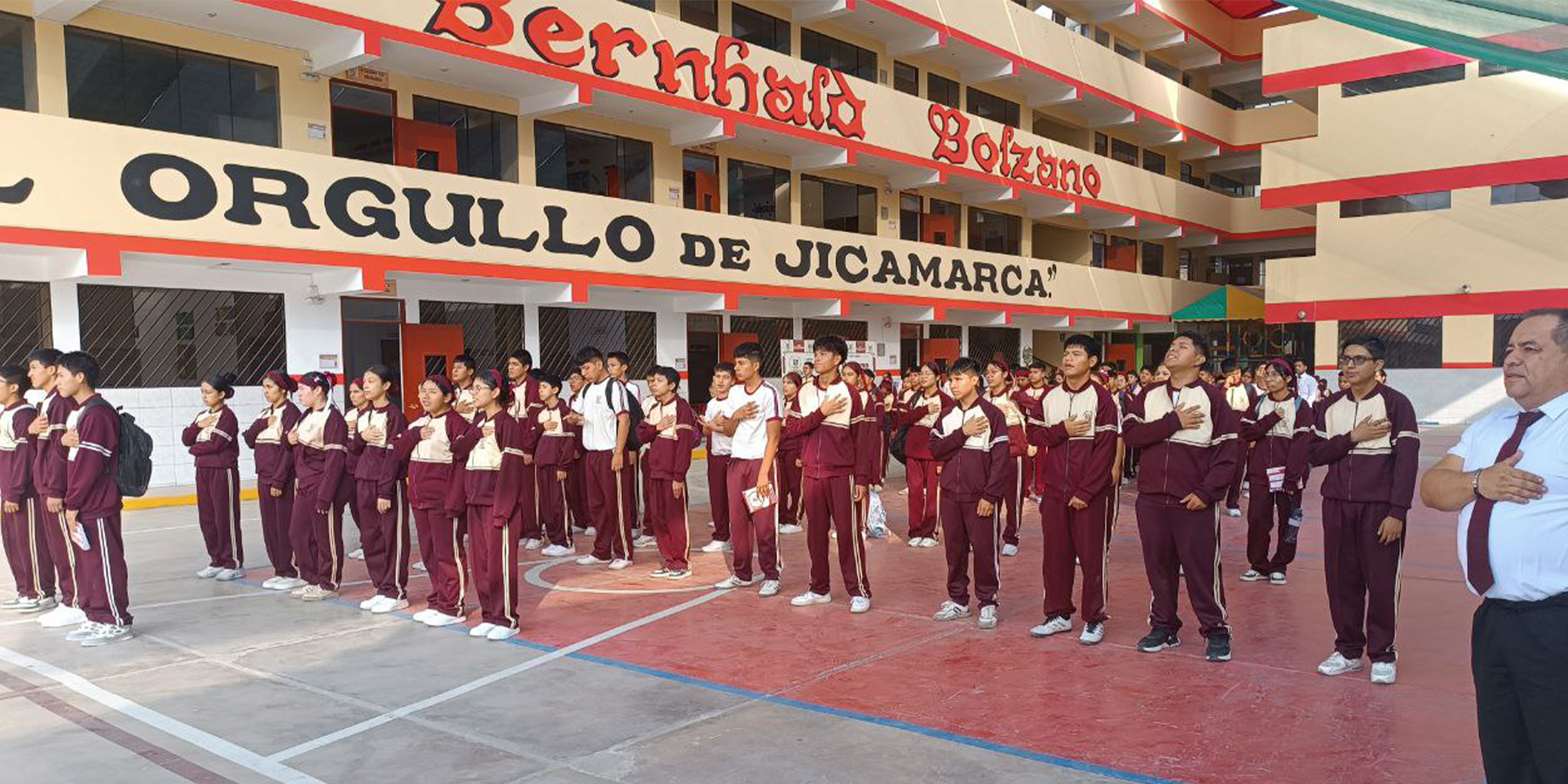 colegio san juan de lurigancho